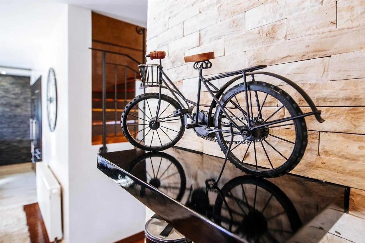 Villa Enna With Heated Pool, Zadar Crno Croatia
